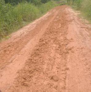 Perodo chuvoso volta a castigar vicinais e requer cascalhamento em Guaxup