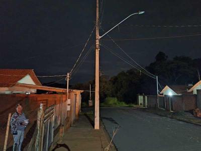 Cidados criticam o servio de substituio de lmpadas queimadas em Guaxup