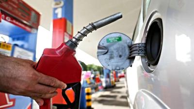 Petrobras anuncia reduo de R$ 0,30 no preo do diesel