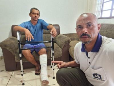 Aps ter a perna salva na Santa Casa, guaxupeano com grave problema vascular faz Vakinha para dar andamento  recuperao