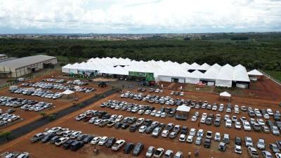 Cafeicultor prioriza negociaes com troca de caf na 9 Feira do Cerrado