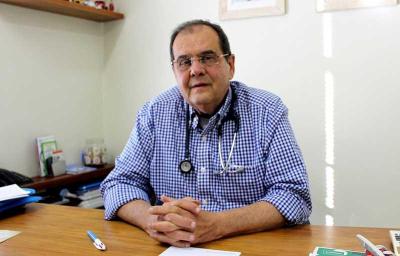 Dr. Heber comemora a incrvel marca de cinquenta anos de medicina