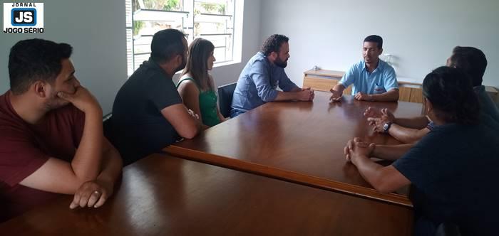 Ulisses Guimares cumpre extensa agenda de campanha em Guaxup