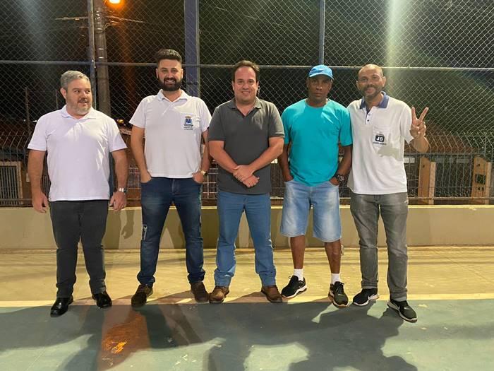 Alunos do muay thai do Exrcito do Bem agora lutaro com kits oficiais