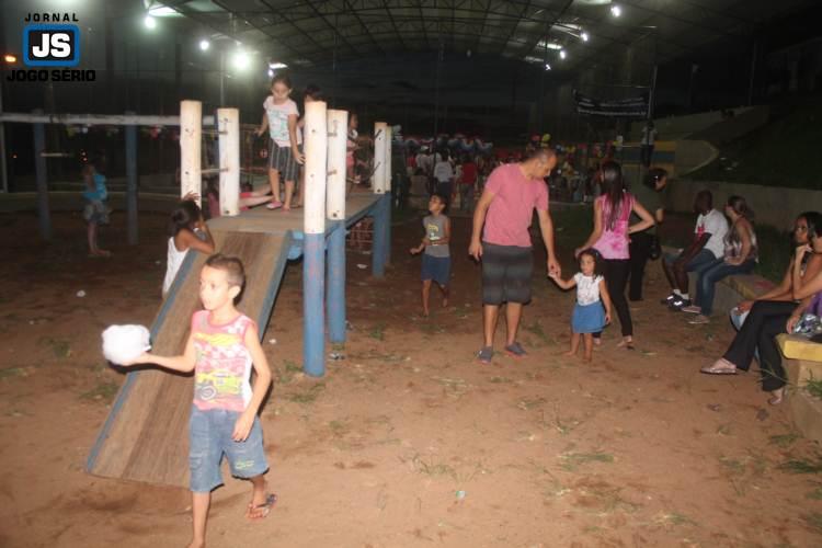 Igreja Quadrangular de Guaxup promove dia especial no Exrcito do Bem