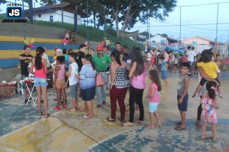 Igreja Quadrangular de Guaxup promove dia especial no Exrcito do Bem