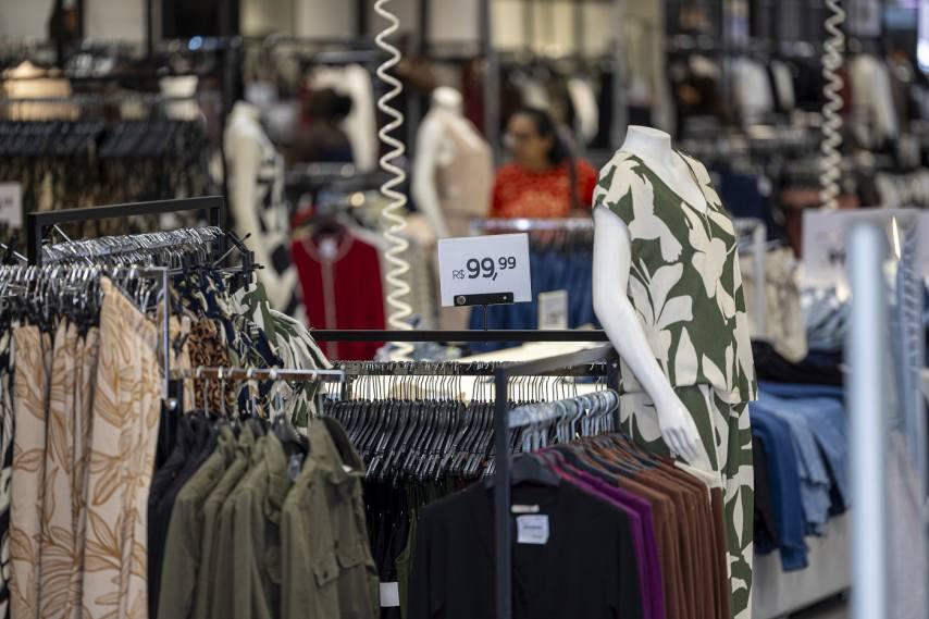 Publicada lei que pro�be exig�ncia de dados pessoais no com�rcio