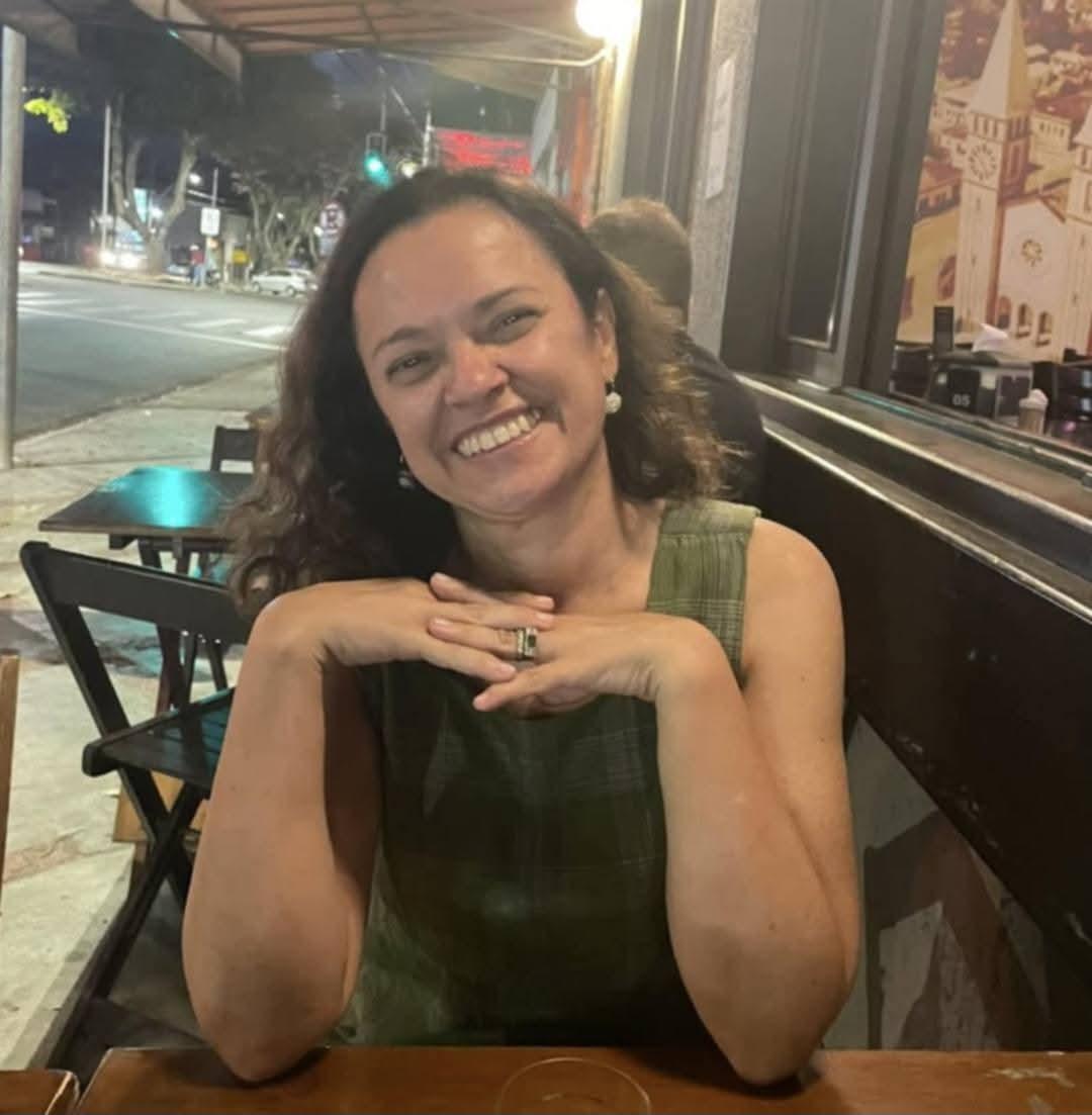 Falece, aos 60 anos, a professora guaxupeana Ana L�cia B�rbara Cruvinel