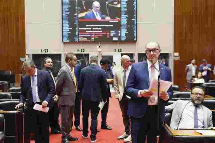 Informa��o sobre reprodu��o assistida em caso de tratamento oncol�gico � lei