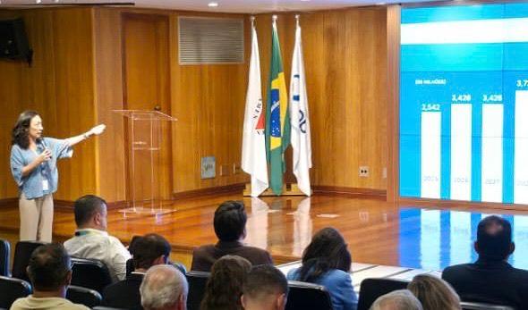 Copasa recebe prefeitos e amplia di�logo sobre investimentos e metas de universaliza��o