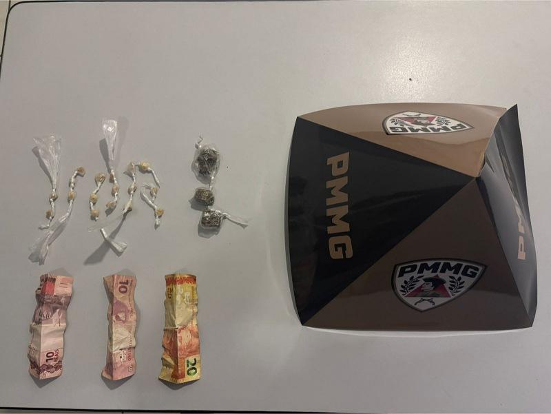 Pol�cia Militar prende homem por tr�fico de drogas em Monte Belo