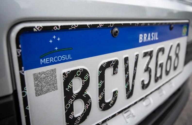Projeto prop�e volta de identifica��o de estado e munic�pio nas placas de ve�culos no Brasil