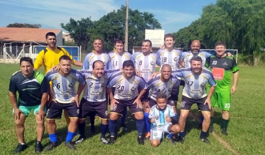 Esportistas da cidade promovem torneio beneficente em favor de jogador que fraturou a perna 
