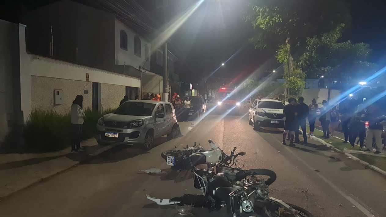 Acidente entre motocicletas deixa tr�s feridos em Itajub�