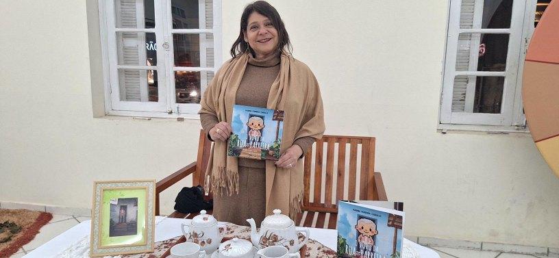 Marina Ferreira Ciarallo lan�ar� sua obra 