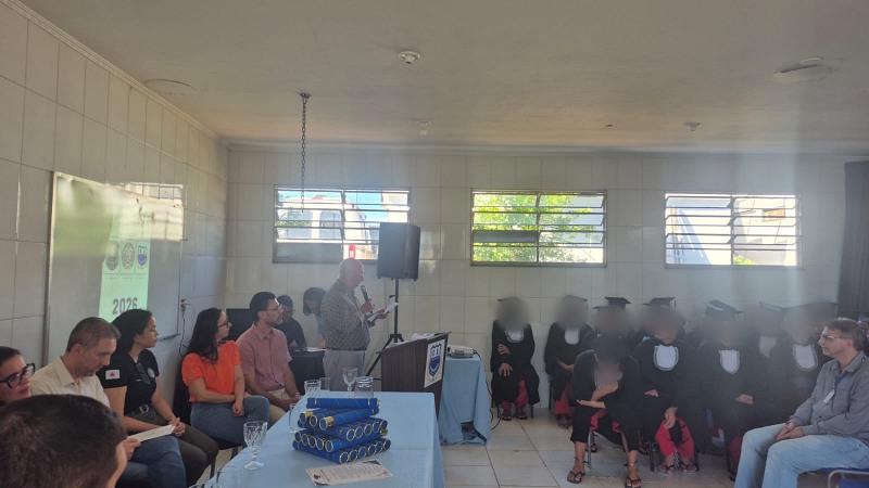 Al�m das Grades: Formatura da EJA no Pres�dio Guaran�sia/Guaxup� celebra a educa��o como caminho para a ressocializa��o