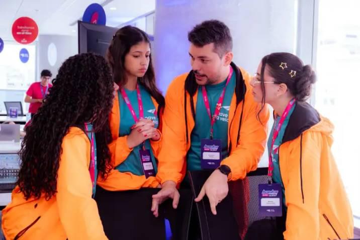Estudantes de 14 anos criam ferramenta para avaliar riscos de conte�dos publicados na internet