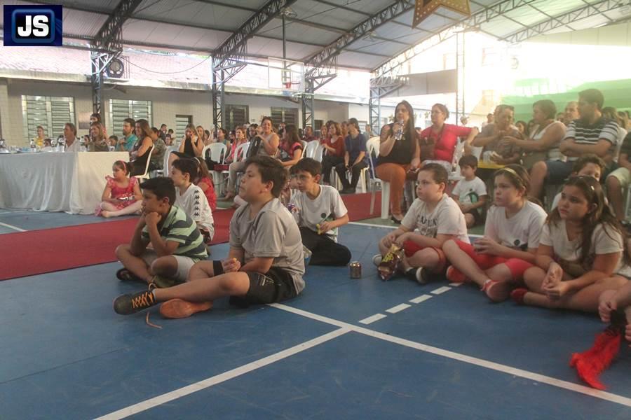 Realizado com sucesso o 1 Show de Talentos do Colgio Dom Incio de Guaxup