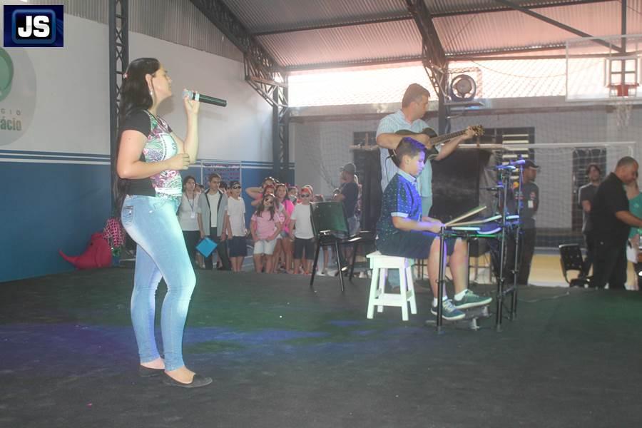 Realizado com sucesso o 1 Show de Talentos do Colgio Dom Incio de Guaxup