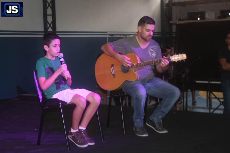 Realizado com sucesso o 1 Show de Talentos do Colgio Dom Incio de Guaxup