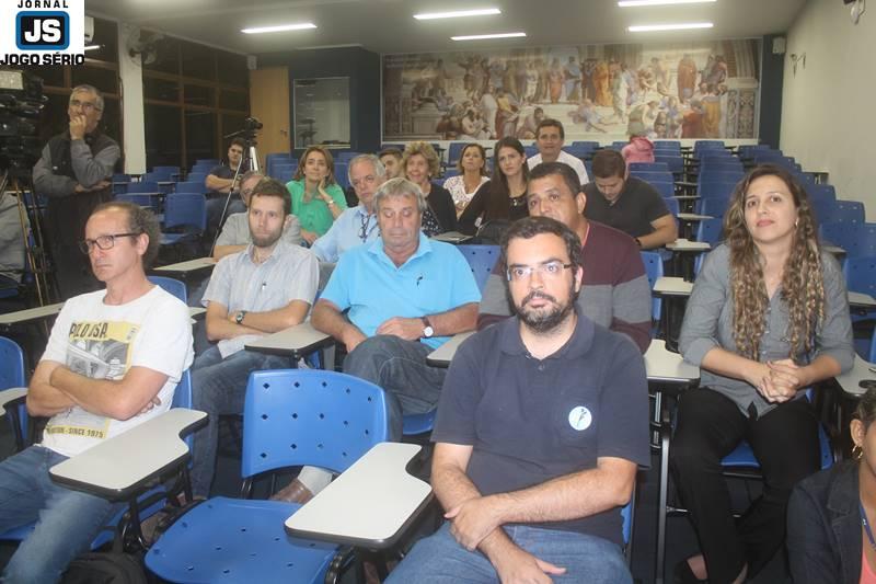 Direo das escolas da FUNDEG inaugura o 