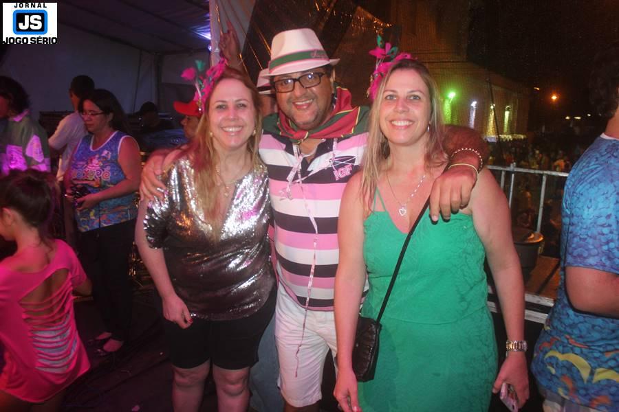 Velha Guarda da Mangueira canta no Carnaval Guaxup 2017