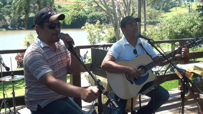 Dondique e Frediane animam almoo mais do que especial no Guaxup Country Club