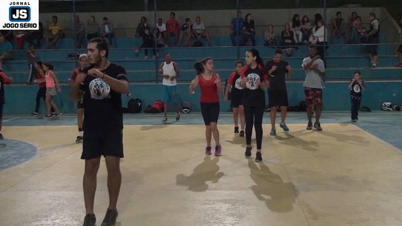 Muay Thai do Exrcito do Bem realiza cerimnia de troca de graduao