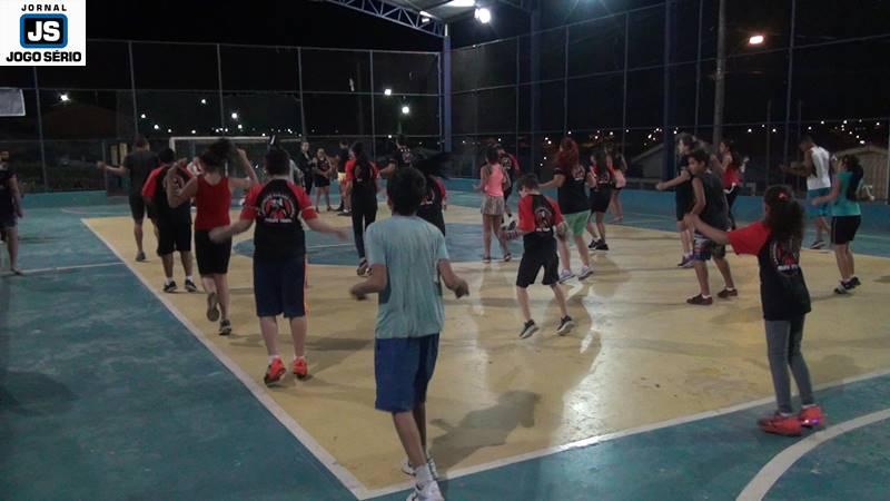 Muay Thai do Exrcito do Bem realiza cerimnia de troca de graduao