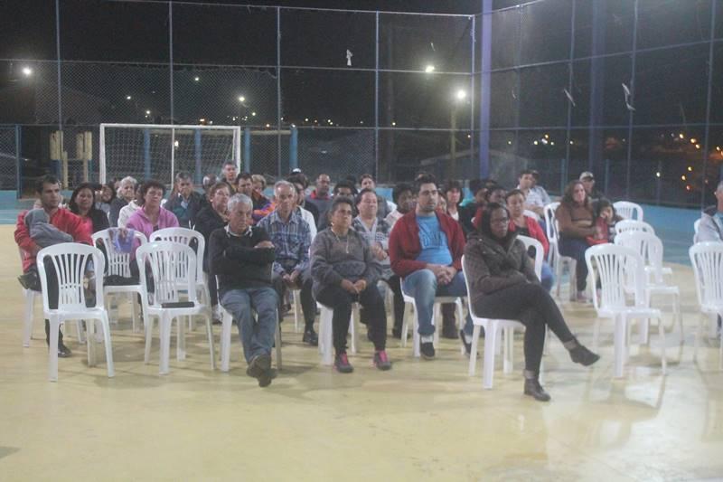 Exrcito do Bem realiza missa para adultos e crianas