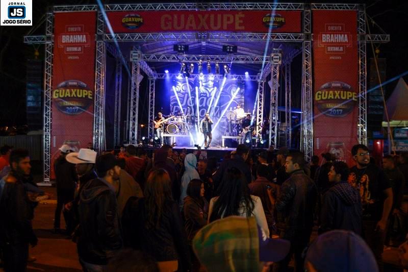 Casa cheia na abertura da 2 semana e, a partir de hoje, comea o Guaxup Rodeo Festival