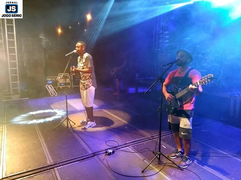 CARNAVAL GUAXUP 2018: Folies divertem-se com JP Soares e a bateria da 