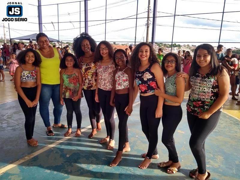 Centenas de famlias participam de mais uma Festa das Crianas do Exrcito do Bem