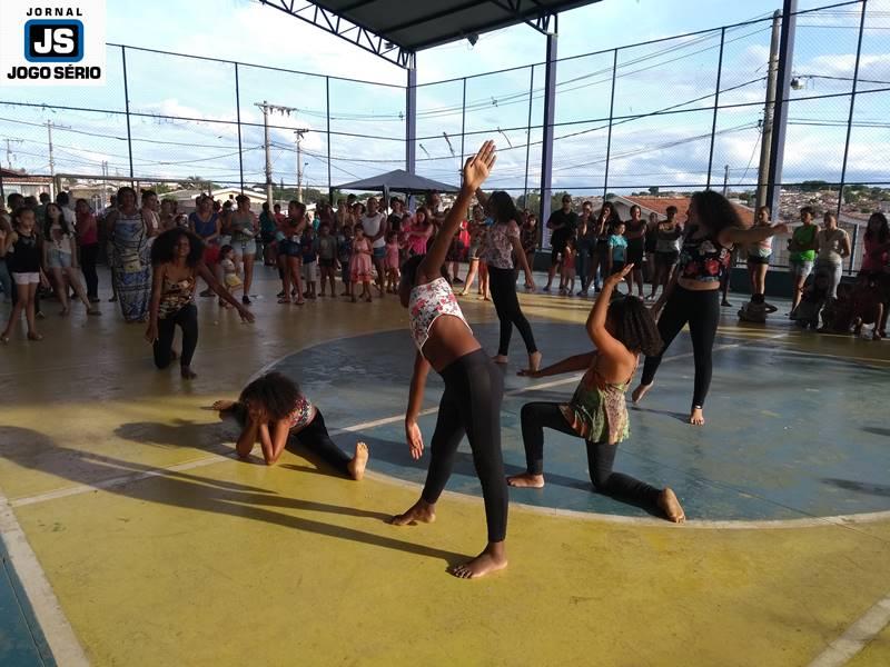 Centenas de famlias participam de mais uma Festa das Crianas do Exrcito do Bem