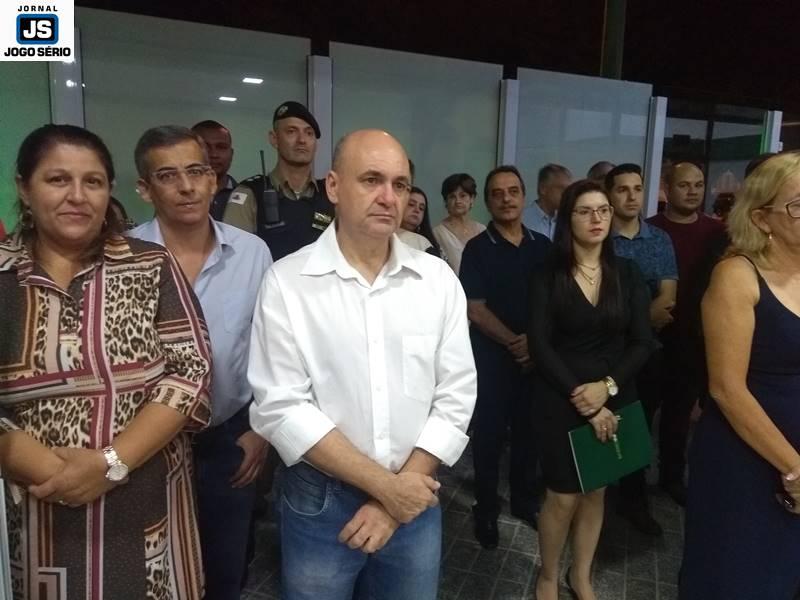 Inauguradas, em Guaxup, as novas instalaes da Unicred - Sul de Minas