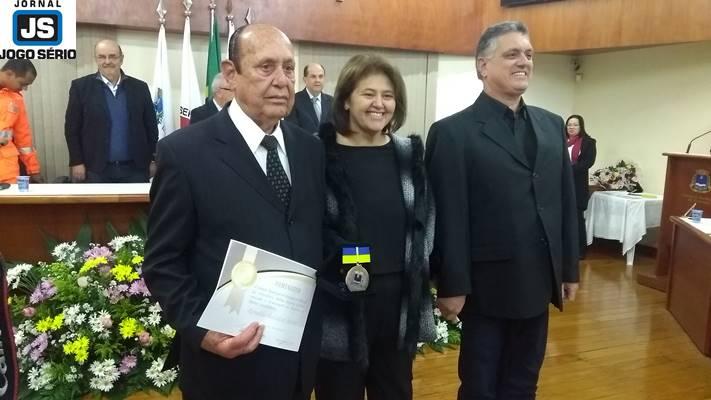 Cmara de Guaxup promove sua Sesso da Medalha do Mrito Legislativo