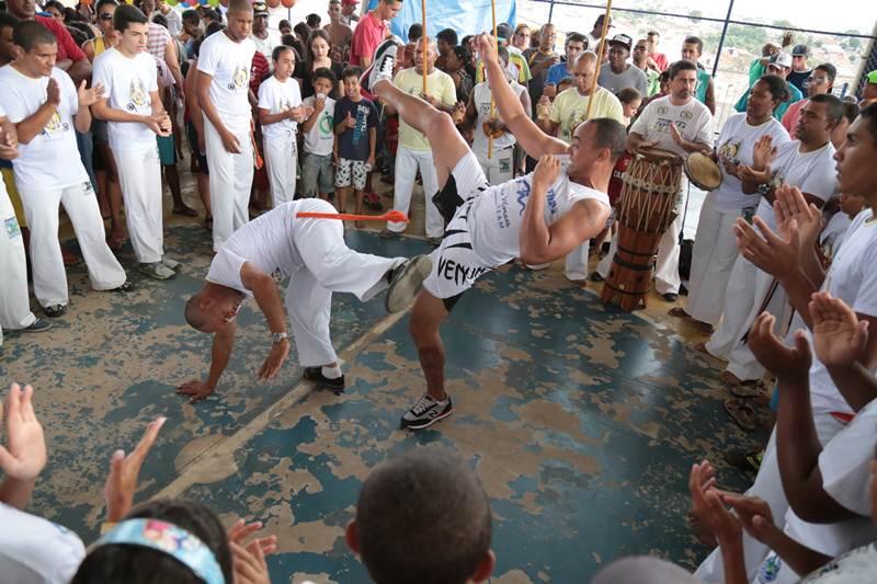 A 3 Festa das Crianas do Exrcito do Bem atravs da lente de Viola Jr.