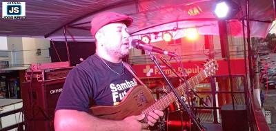 Artistas locais abrilhantam o primeiro dia de shows do Guaxupé Café Festival 