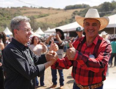 Joo Fernando, candidato a deputado estadual, enaltece a 