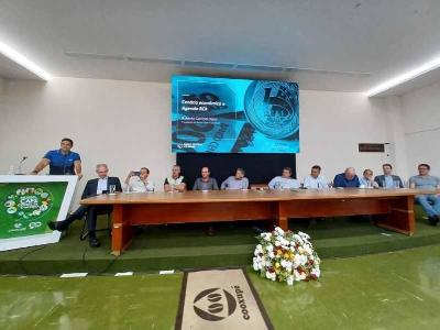 Na Cooxup, presidente do Banco Central destaca importncia do crdito rural e necessidade de mais instrumentos de captao 