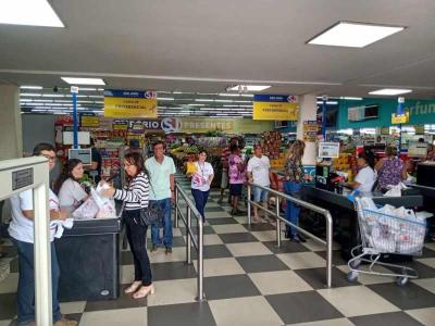 Cheque Esticadão, sorteio de R$ 130 mil em PIX e muitas vantagens no São João Supermercados
