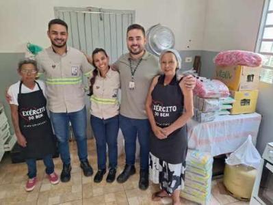 Turma do Bem GXP fortalece a refeio comunitria do Exrcito do Bem