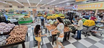 Clientes tm mais de 70 dias de prazo para pagar suas compras no SO JOO Supermercados