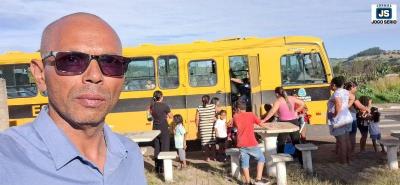 Vereador Carlo fiscaliza as condies do transporte escolar do Ncleo So Joo ao Vale Verde