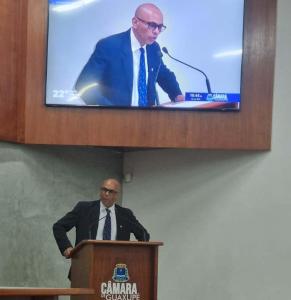 Vereador Carlo levanta a bandeira pela criao de um centro gratuito de Psicologia em Guaxup