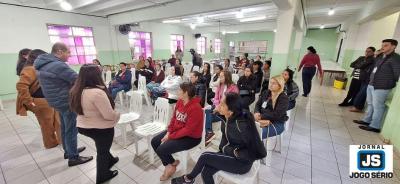 Governo municipal atender demanda para transporte gratuito a alunos da Escola Professor Jos de S 