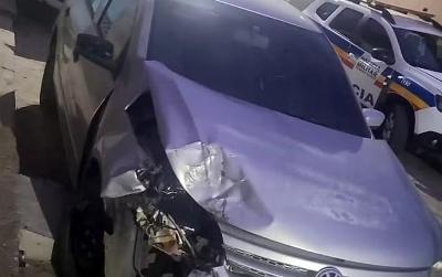 Homem  preso por tentativa de feminicdio aps atropelar ex-companheira em Pouso Alegre