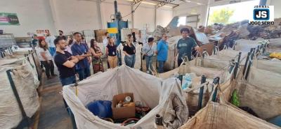 Solenidade marca o aniversrio de cinco anos da cooperativa Recicla Guaxup