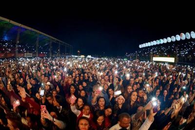 O sertanejo prevaleceu na segunda noite da Expoagro Guaxup