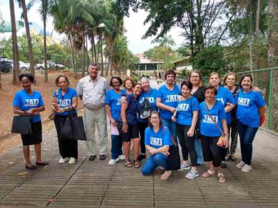 Frenquentadores da FATI Unifeg participam de contao de histrias para alunos de escolas municipais em Guaxup